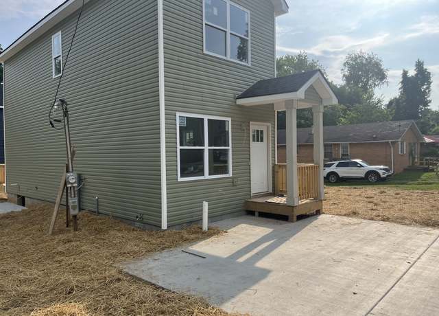 Property at 1217 Dodd St, Clarksville, TN 37040, 2 beds, 2.5 baths