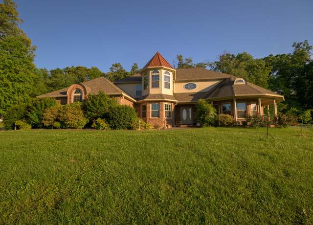 Property at 168 Maple Valley Ln, Cookeville, TN 38506, 4 beds, 4 baths