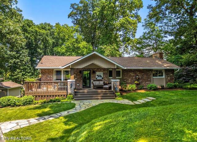 Property at 12220 Warrior Trail Trl, Knoxville, TN 37922, 4 beds, 2.5 baths
