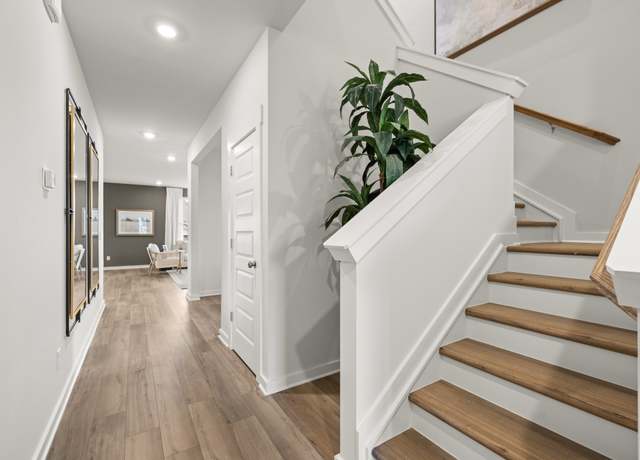 Property at 1777 Liberty St, Lebanon, TN 37087, 5 beds, 4.5 baths