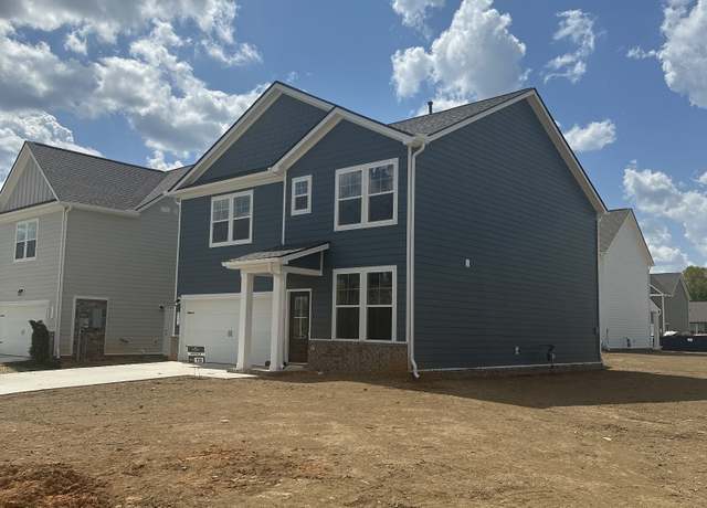 Property at 9163 Gant Dr, White House, TN 37188, 3 beds, 2.5 baths