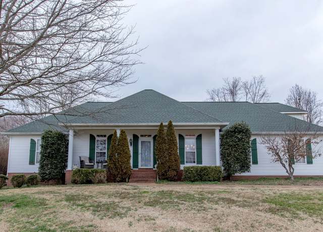 Property at 1092 Robertson Rd, Gallatin, TN 37066, 3 beds, 2 baths