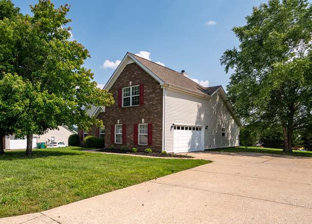 Property at 3000 Ping Ct, Spring Hill, TN 37174, 4 beds, 3 baths