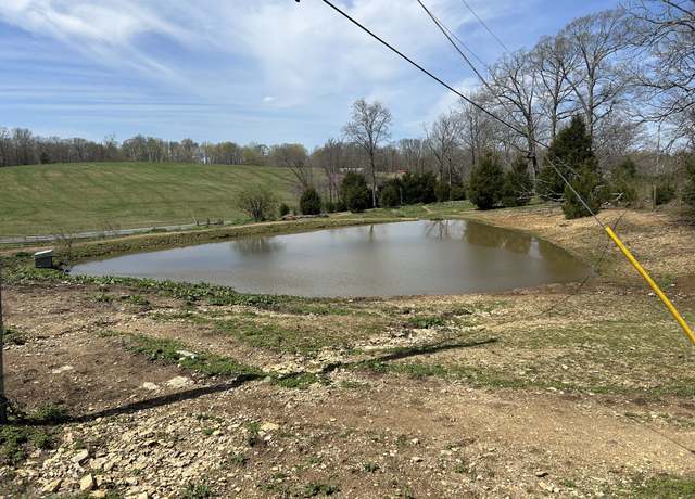 Property at 1690 Rabe Coats Rd, Westmoreland, TN 37186, 3 beds, 2 baths