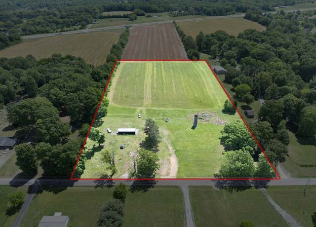 Property at 155 E Briggs Rd, Portland, TN 37148