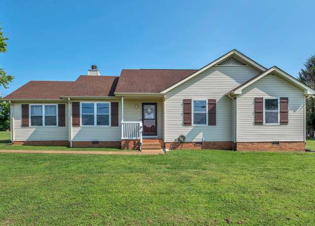 Property at 1545 Carthage Hwy, Lebanon, TN 37087, 3 beds, 2 baths