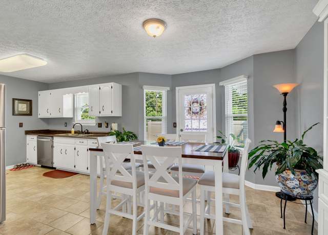 Property at 1545 Carthage Hwy, Lebanon, TN 37087, 3 beds, 2 baths