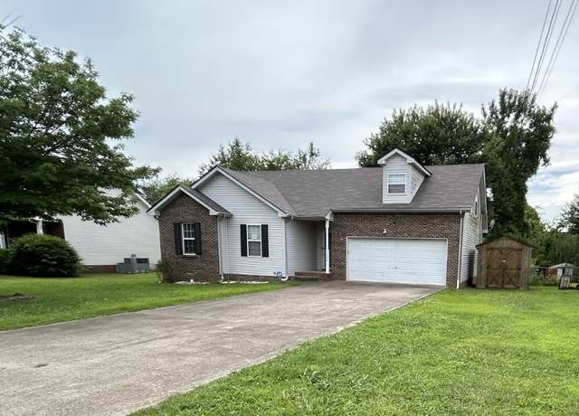 Property at 3448 Loon Dr, Clarksville, TN 37042, 3 beds, 2 baths