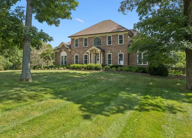 Property at 2181 Albany Dr, Franklin, TN 37067, 4 beds, 3.5 baths