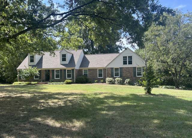 Property at 3008 Braintree Rd, Franklin, TN 37069, 3 beds, 3 baths