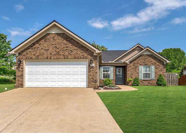 Property at 3005 Aruna Ct, Spring Hill, TN 37174, 3 beds, 2 baths