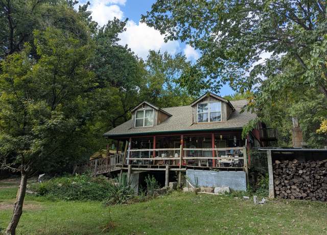 Property at 678 Love Valley Rd, Silver Point, TN 38582, 3 beds, 2 baths