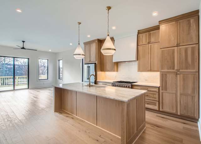 Property at 605B Morrow Rd, Nashville, TN 37209, 4 beds, 4 baths
