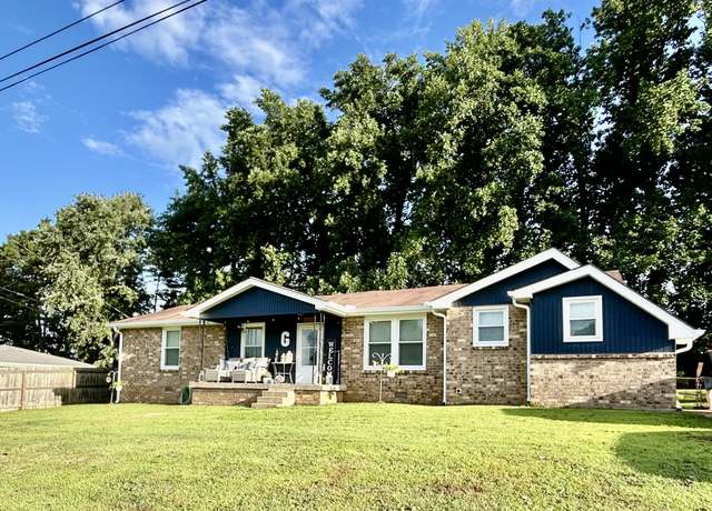 Property at 220 Bass Dr, Mount Juliet, TN 37122, 4 beds, 1.5 baths