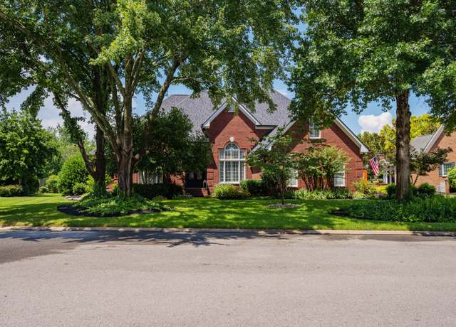 Property at 1515 Bradberry Dr, Murfreesboro, TN 37130, 5 beds, 3.5 baths