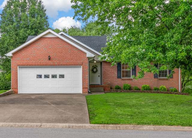 Property at 3430 Poplar Hl, Clarksville, TN 37043, 3 beds, 2 baths