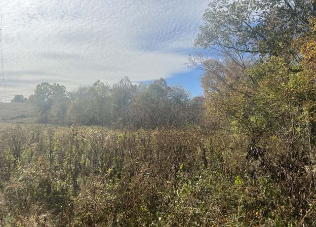 Property at 6 Clyde Webb, Tennessee Ridge, TN 37178