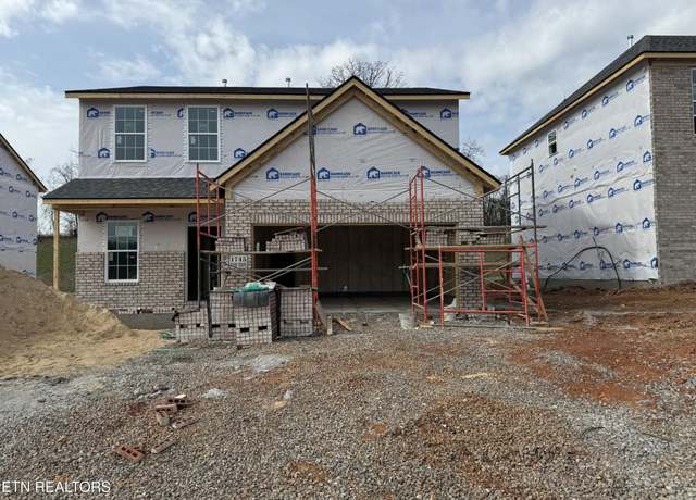 Property at 1745 Hickory Meadows Dr, Knoxville, TN 37932, 4 beds, 2.5 baths