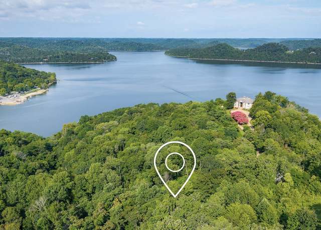 Property at 10 Lakeshore Rd, Silver Point, TN 38582