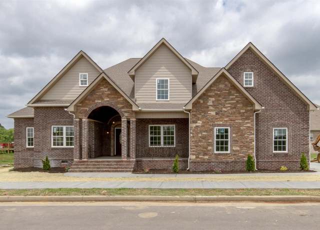 Property at 732 River Landing Way, Old Hickory, TN 37138, 4 beds, 3.5 baths