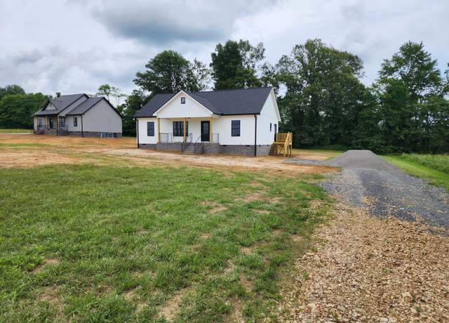 Property at 512 Pleasant Hill Rd, Lafayette, TN 37083, 3 beds, 2 baths