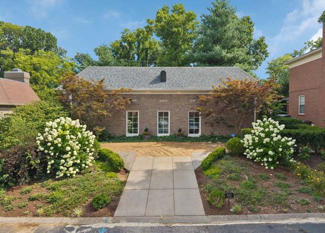 Property at 410 Charlesgate Ct, Nashville, TN 37215, 2 beds, 2.5 baths