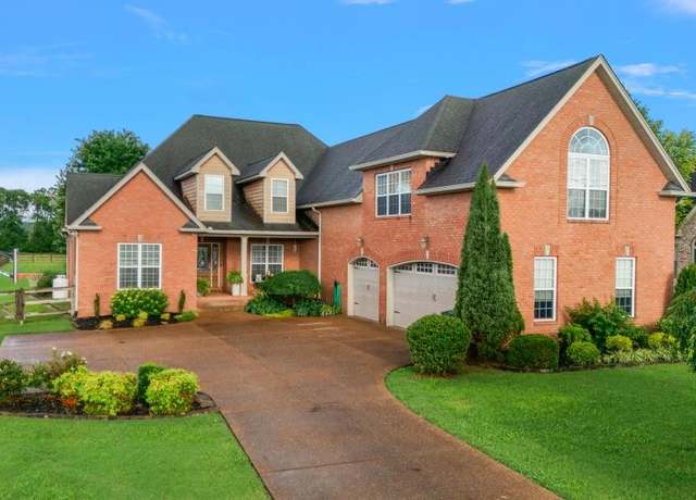 Property at 1191 Lone Oak Rd, Mount Juliet, TN 37122, 4 beds, 3 baths