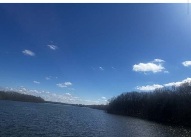 Property at 1161 Honey Ln, Estill Springs, TN 37330, 3 beds, 2 baths