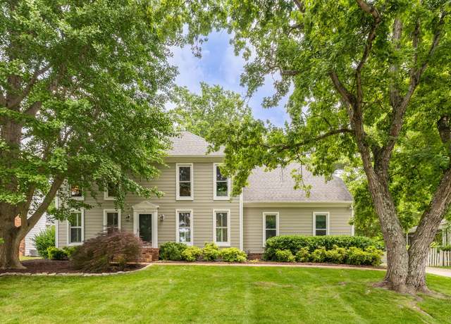 Property at 507 Arbor Dr, Franklin, TN 37069, 5 beds, 4.5 baths