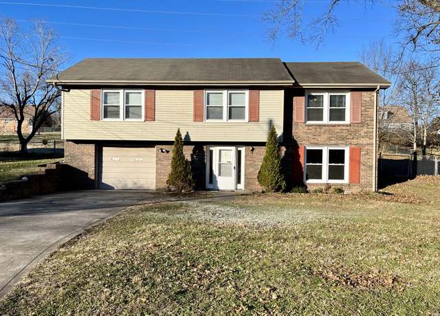 Property at 1565 Barrett Dr, Clarksville, TN 37043, 3 beds, 2 baths