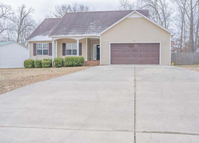 Property at 927 Indian Springs Cir, Manchester, TN 37355, 4 beds, 3 baths