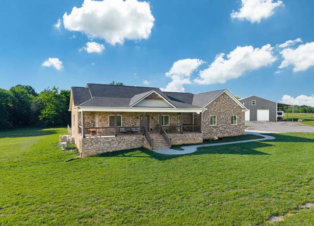 Property at 398 Shelbyville Hwy, Fayetteville, TN 37334, 4 beds, 3 baths