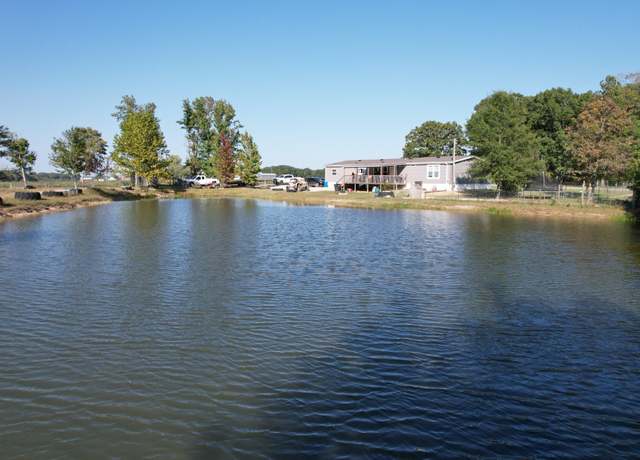Property at 493 S Brace Rd, Ethridge, TN 38456, 4 beds, 2 baths