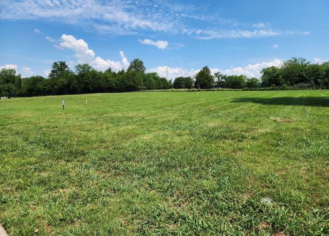Property at 813 Stonebrook Dr, Lebanon, TN 37087