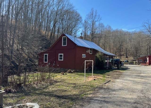 Property at 1491 Cates Rd, Lawrenceburg, TN 38464, 3 beds, 1 bath