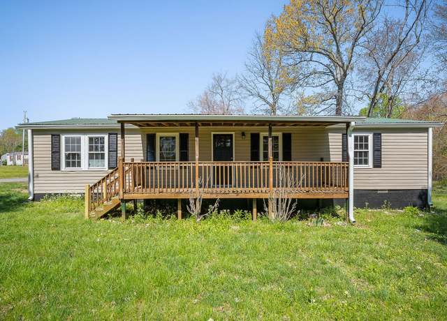 Property at 689 Capshaw Rd, Smithville, TN 37166, 3 beds, 2 baths