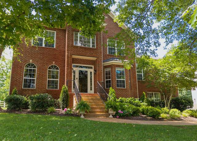 Property at 101 Portsmouth Cv, Brentwood, TN 37027, 4 beds, 2.5 baths