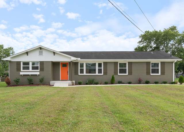 Property at 114 Blue Ribbon Pkwy, Shelbyville, TN 37160, 3 beds, 2.5 baths
