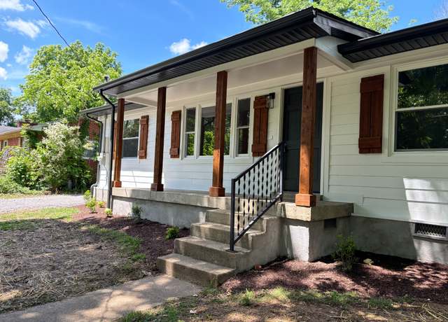 Property at 1348 Monroe St, Lewisburg, TN 37091, 4 beds, 2 baths