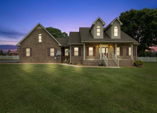 Property at 69 Courtnea Ln, Manchester, TN 37355, 3 beds, 2.5 baths