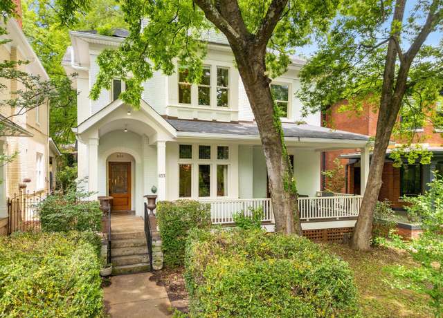 Property at 833 Oak St, Chattanooga, TN 37403, 3 beds, 2.5 baths