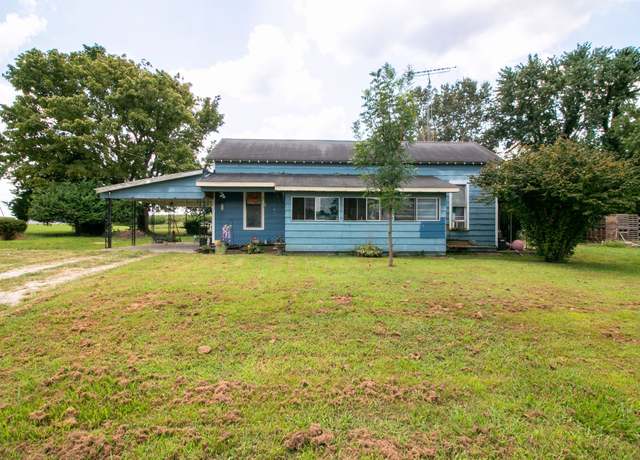 Property at 10435 Highway 54, Paris, TN 38242, 3 beds, 1 bath