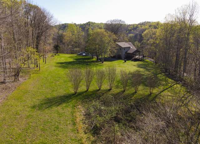 Property at 2673 Flynns Creek Rd, Gainesboro, TN 38562, 3 beds, 2 baths