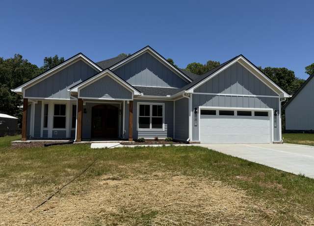 Property at 111 Old Eastbrook Rd, Estill Springs, TN 37330, 3 beds, 2 baths