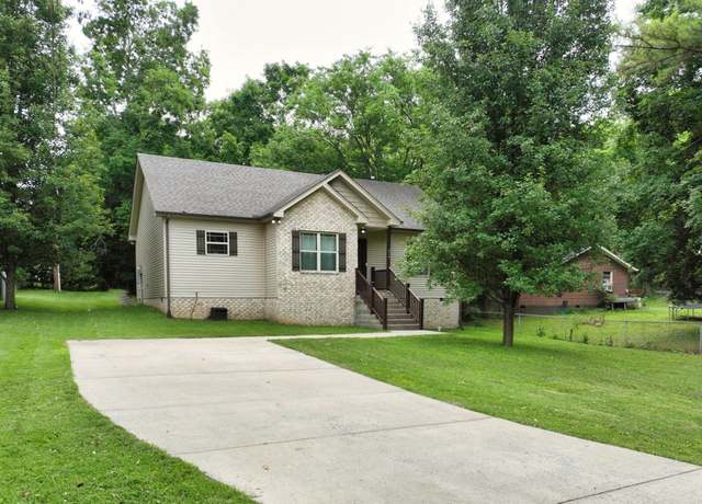 Property at 414 Grace St, Springfield, TN 37172, 3 beds, 2 baths