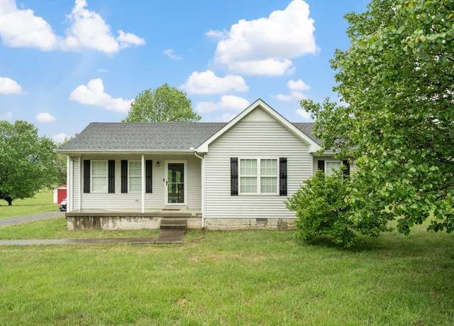 Property at 105 Gammons Ln, Lafayette, TN 37083, 3 beds, 2 baths