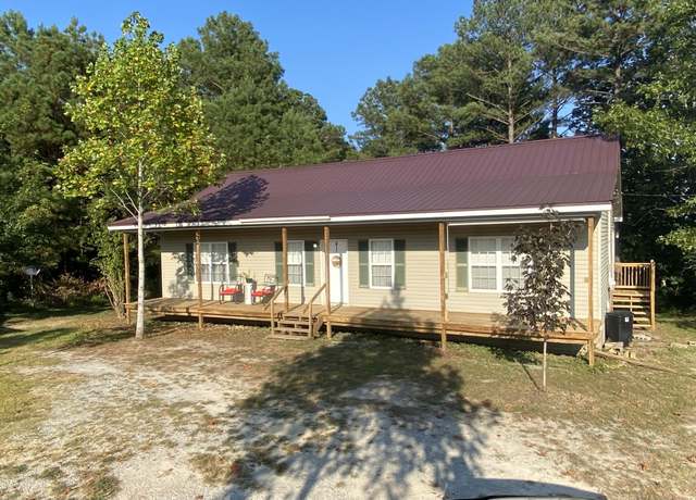 Property at 359 Cunningham Ln, Lobelville, TN 37097, 3 beds, 2 baths