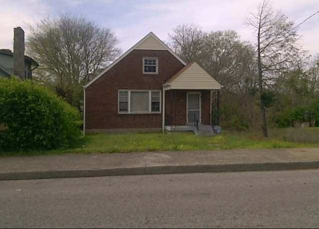 Property at 903 26th Ave N, Nashville, TN 37208, 5 beds, 2 baths