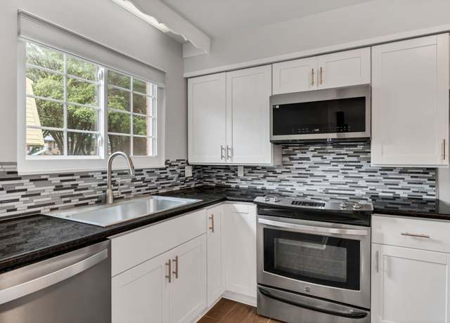 Property at 5510 Country Dr #50, Nashville, TN 37211, 3 beds, 2 baths