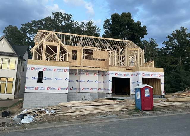 Property at 807 Summit Oaks Ct, Nashville, TN 37221, 5 beds, 4.5 baths